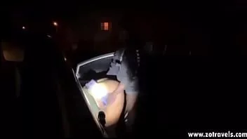 Reproduzir Prazer de upskirt.. levantei a saia dessa puma e bati em sua boceta apertada ( chicago )
