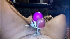 Abspielen Teenie-Amateur-Webcam-Show mit Toy-Masturbation und intensivem Cumshot