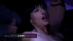 Reproduzir Orgia subterrânea de Paris: ação do grupo hardcore