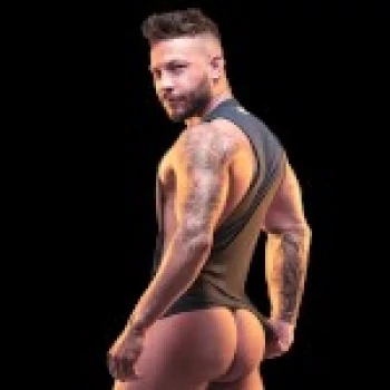 Star du porno John Brachalli