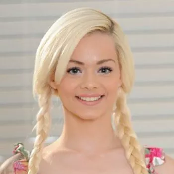 色情明星 Elsa Jean