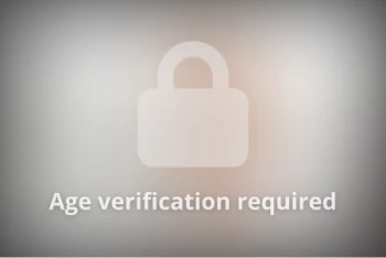 Pornoster Julia Rain