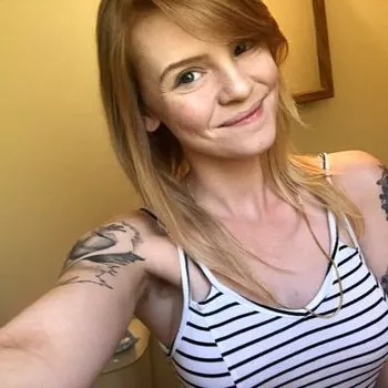 পর্নস্টার Nora Ivy